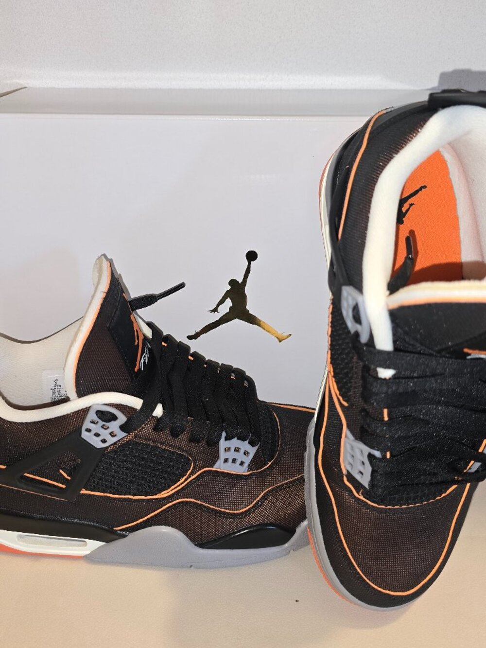 Nike Air Jordan 4 Retro SE Sail Black Starfish Women’s 9 / GS 7.5Y (CW7183‑100)